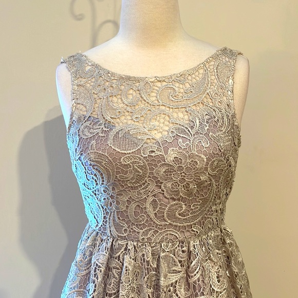 A gorgeous holiday mini dress!! - Picture 2 of 6